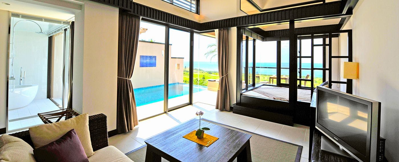 泳池別墅潟湖套房＜60平方公尺＞