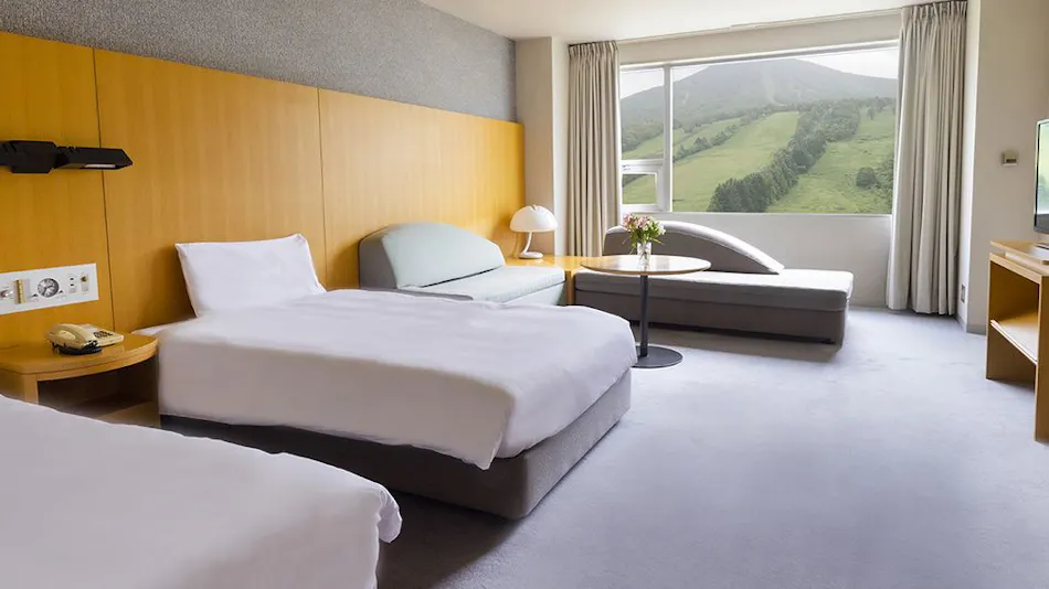 ANA Crowne Plaza Resort Appi Kogen (formerly: Hotel Appi Grand Main Building & Tower)