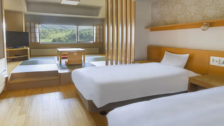 ANA Crowne Plaza Resort Appi Kogen (formerly: Hotel Appi Grand Main Building & Tower)