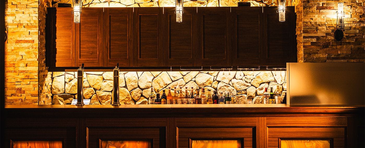 カフェバーカウンター