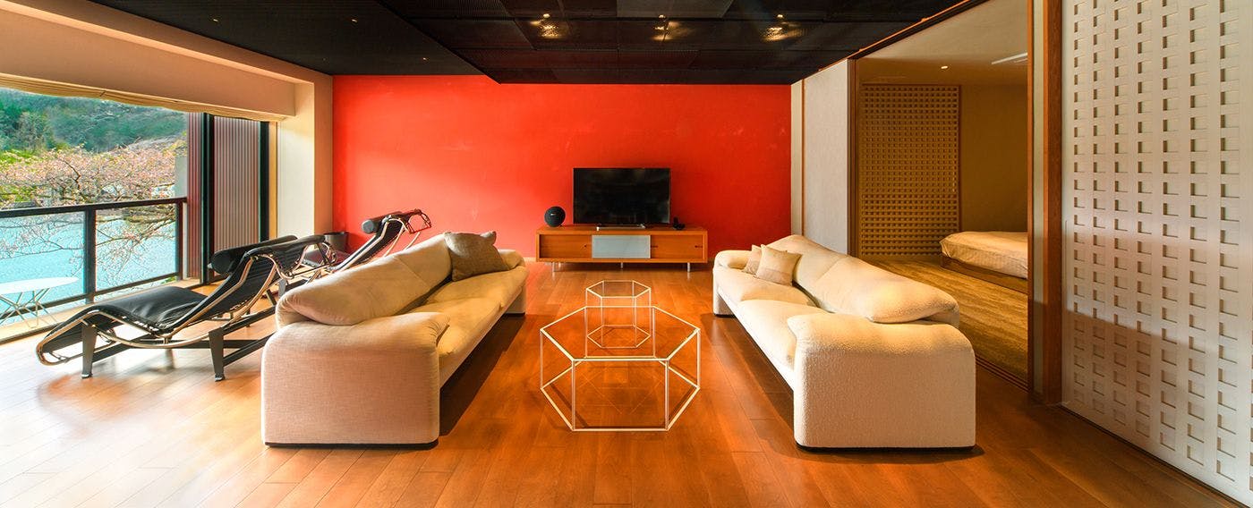 River Retreat Garaku