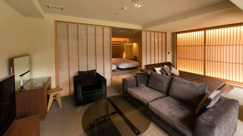 River Retreat Garaku