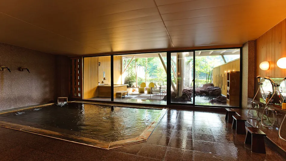 River Retreat Garaku