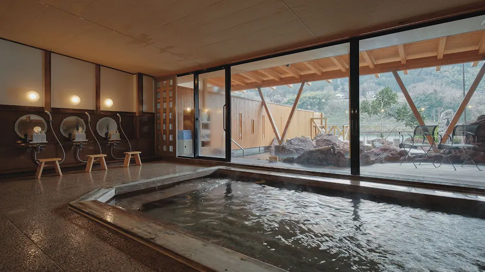 River Retreat Garaku