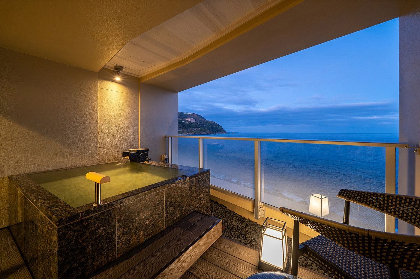 Taberu no Yado Hama no Yu