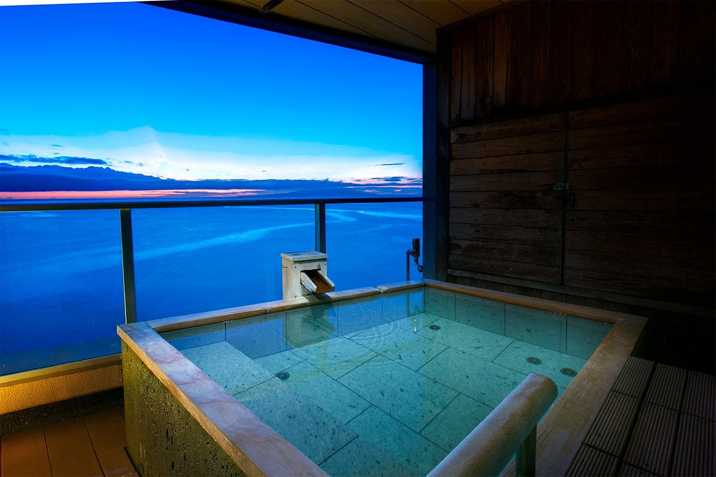 食べるお宿　浜の湯