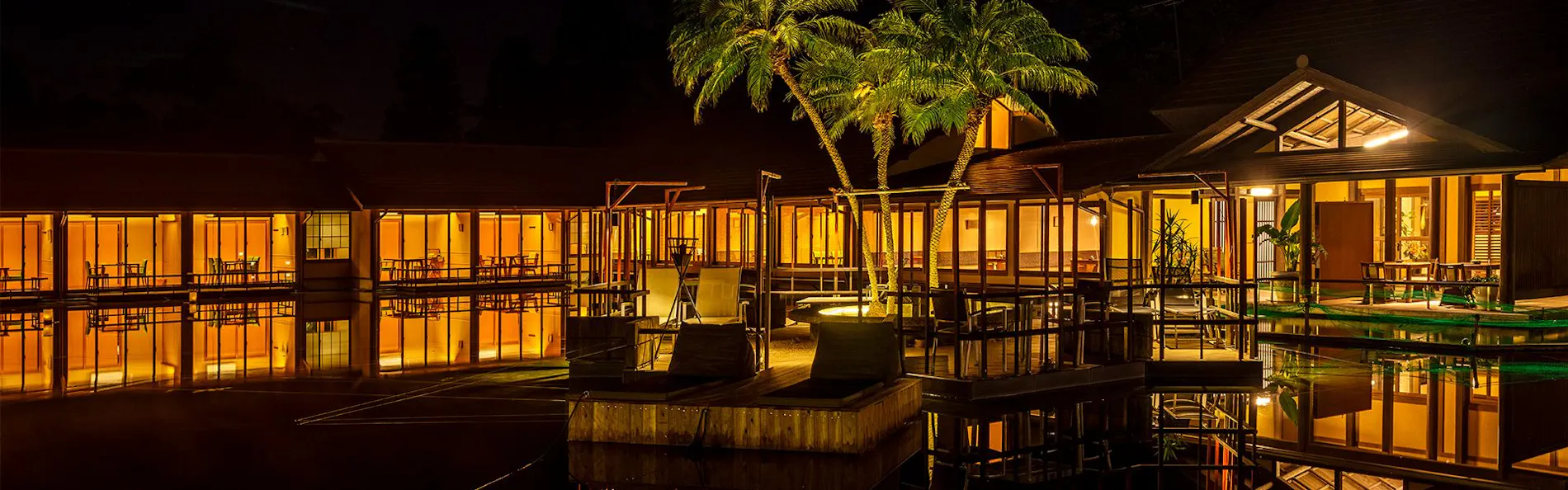 温泉水プール&夫婦露天風呂の離れ宿 悠離庵