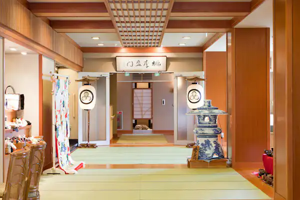 ภายในสิ่งอำนวยความสะดวก