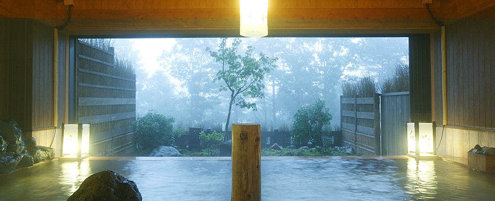 น้ำพุร้อนและอ่างอาบน้ำ