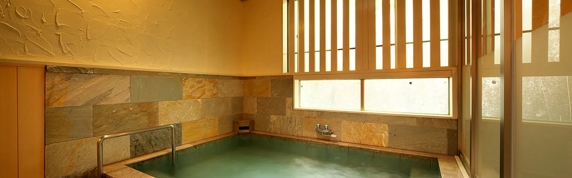 蓬莱屋旅館