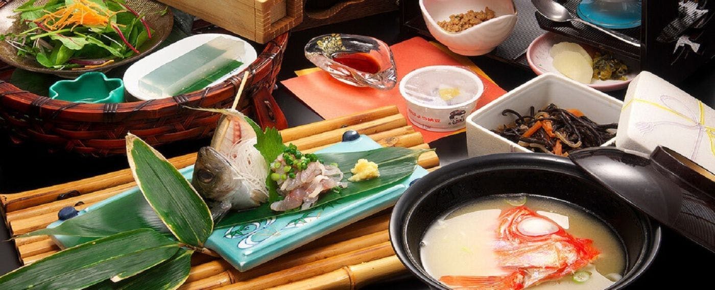 蓬莱屋旅館