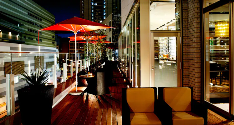 Abeno Miku - Hành Trình Sáng Tạo và Ảnh Hưởng Đặc Biệt Trong Thế Giới Nghệ Thuật Hiện Đại 3 Abeno Miku - Hành Trình Sáng Tạo và Ảnh Hưởng Đặc Biệt Trong Thế Giới Nghệ Thuật Hiện Đại