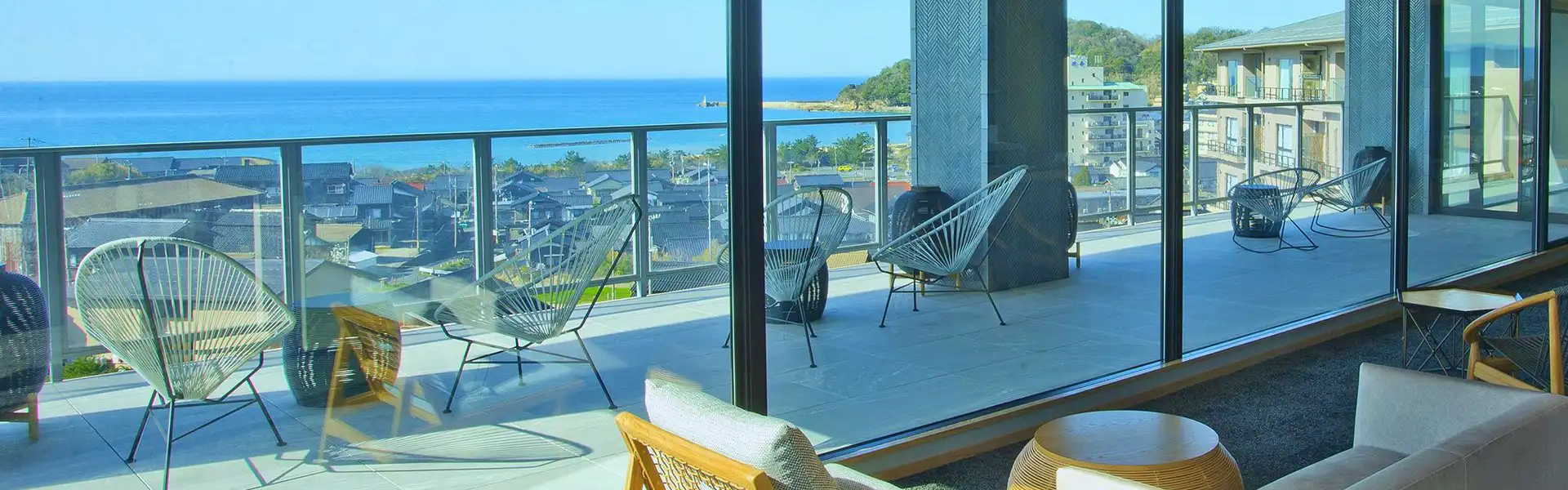 ラウンジテラス