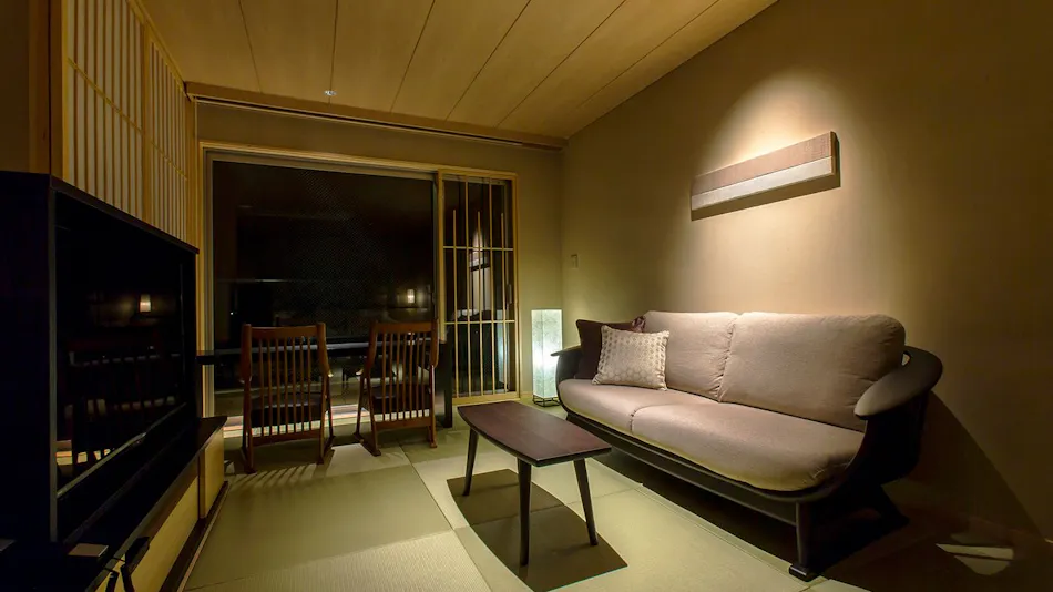 Kashouen Bettei Fuka - Adult Only