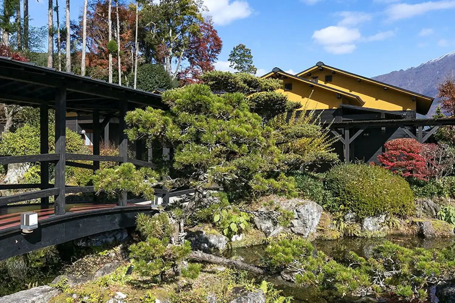 ภายในอาคาร