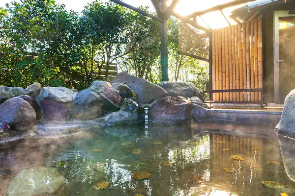 น้ำพุร้อน