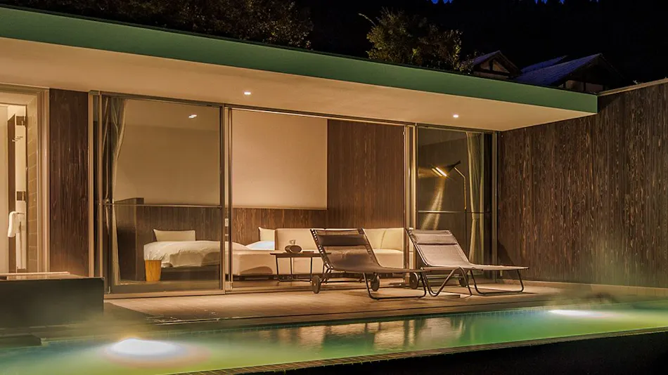 Fujinoya: Inn with Open-Air Baths for Couples