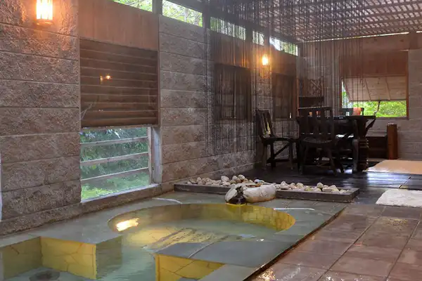 น้ำพุร้อน