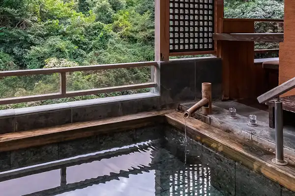 น้ำพุร้อน