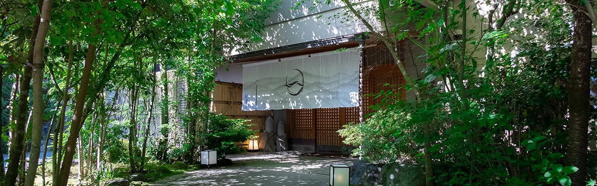 万葉の里 白雲荘