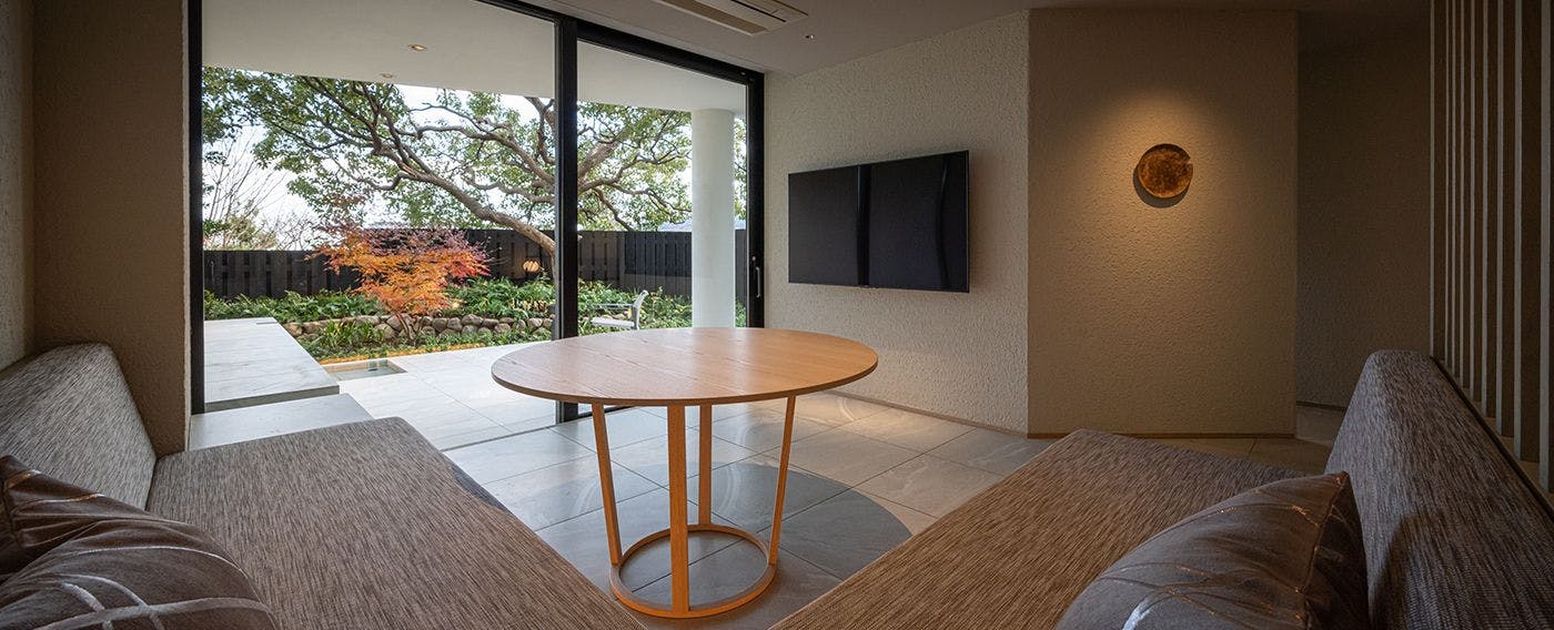 Auberge Fontaine Bleau Atami