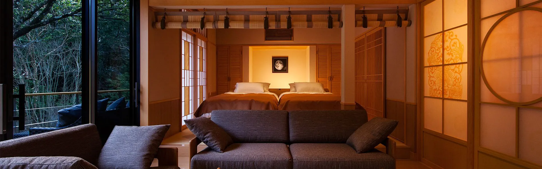 千年のしじま 月夜見の座