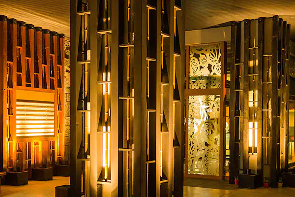 ทางเข้า