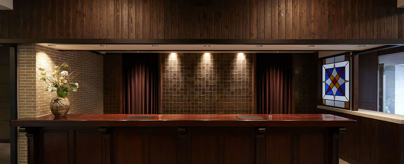 フロントカウンター