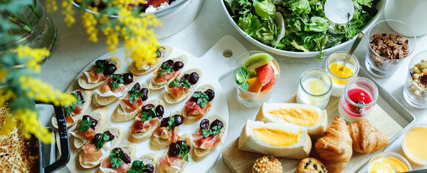 Breakfast Menu (Sample)