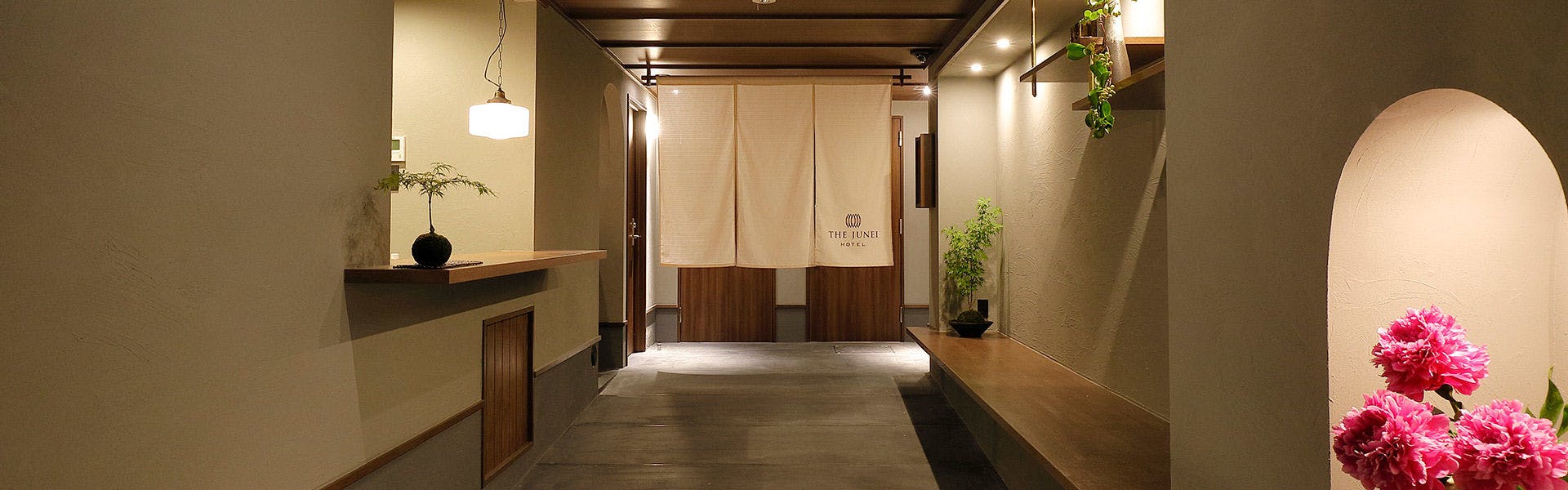 ＴＨＥ　ＪＵＮＥＩ　ＨＯＴＥＬ　京都御所西