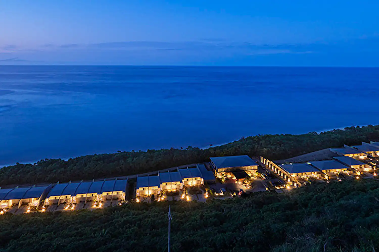 ภายนอกอาคาร