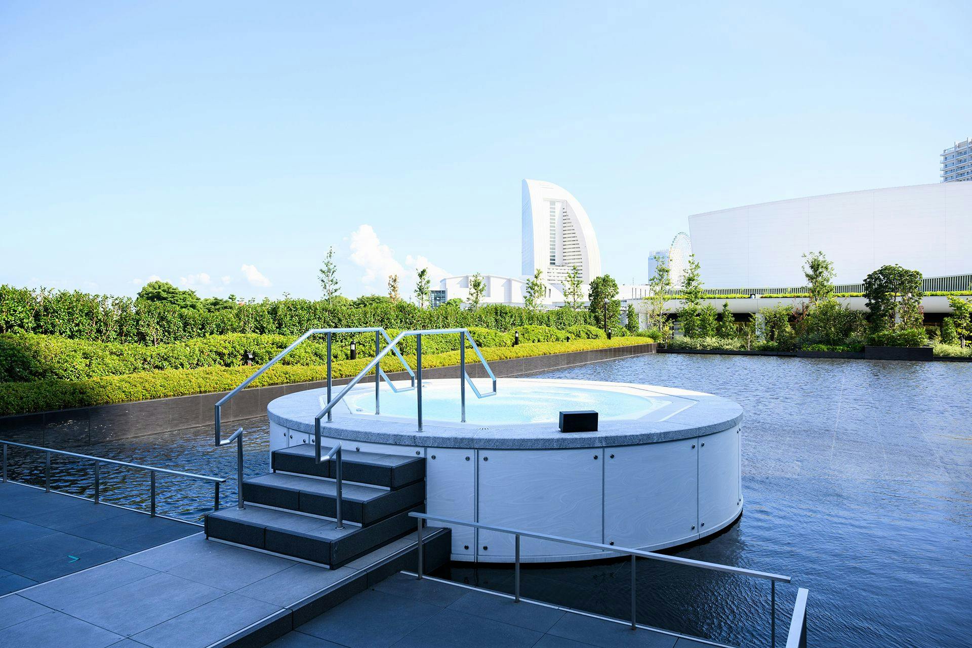 ザ・カハラ・ホテル＆リゾート 横浜