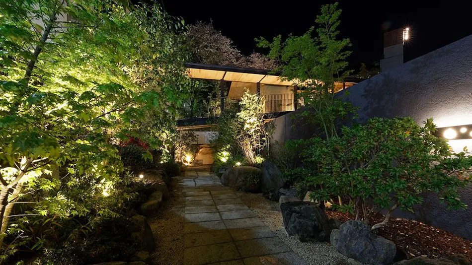 Dogo Onsen Koto no Niwa