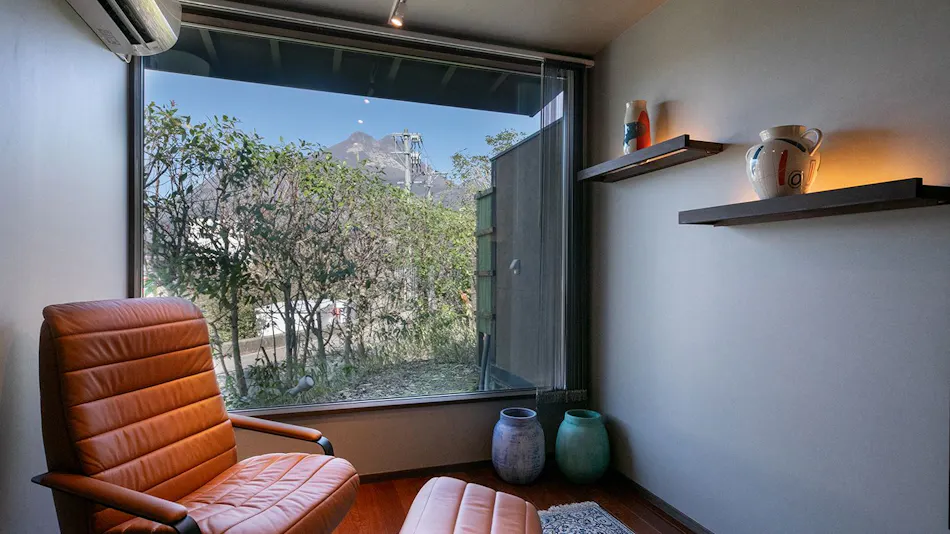 Yufuin Bettei Kazenomori: An Annex Inn with Natural Hot Spring Flow