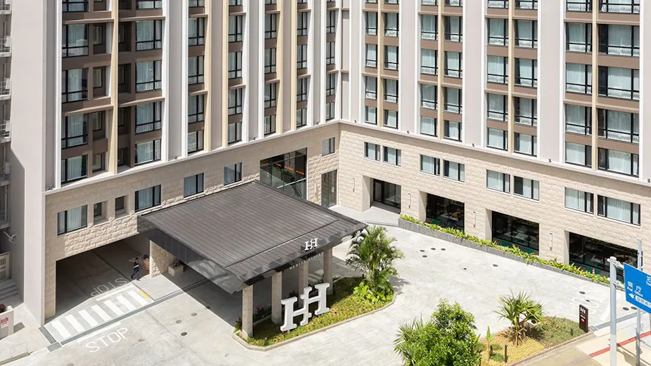 Hewitt Resort Naha