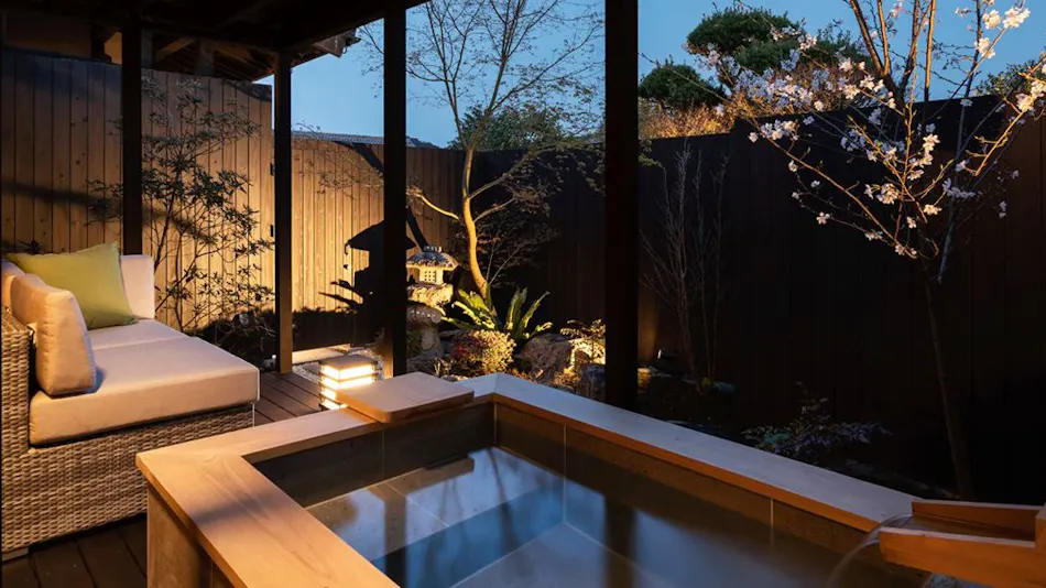 Nazuna Obi Castle Town Onsen