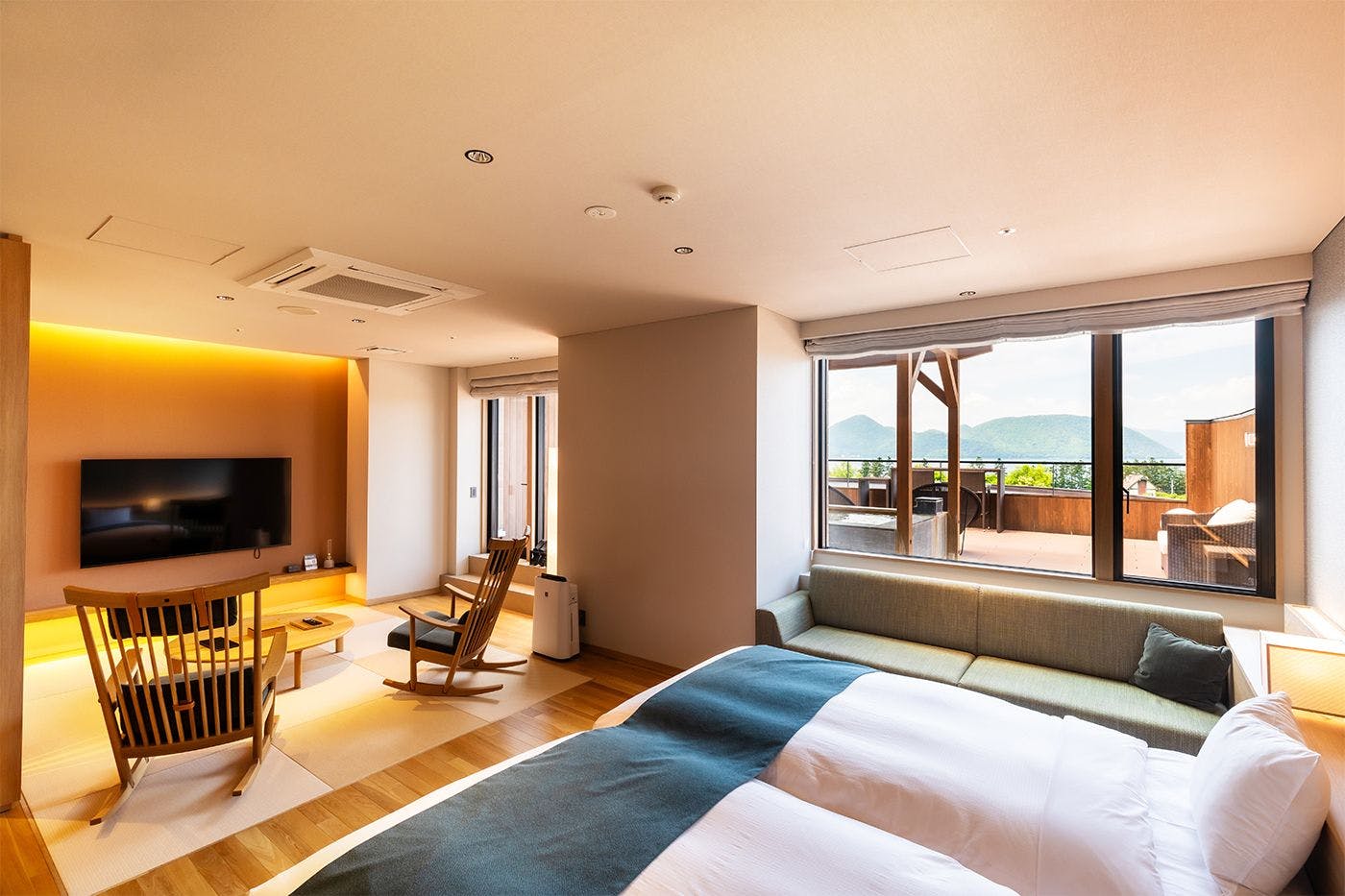 Lake Toya Tsuruga Resort Hikari no uta