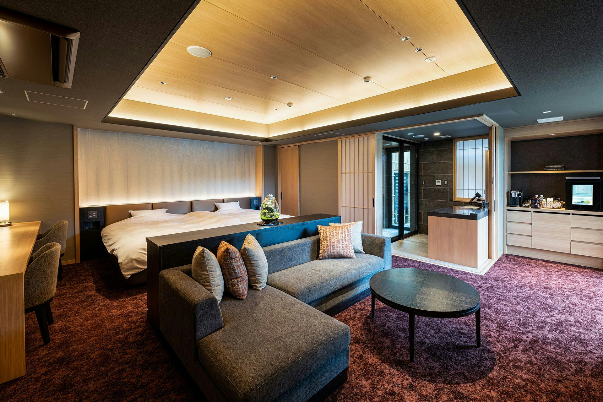 有馬温泉　四季の彩　旅篭　客前料理と全室金泉露天付の湯籠り宿