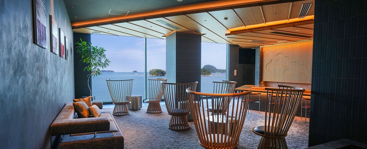 受付ラウンジ