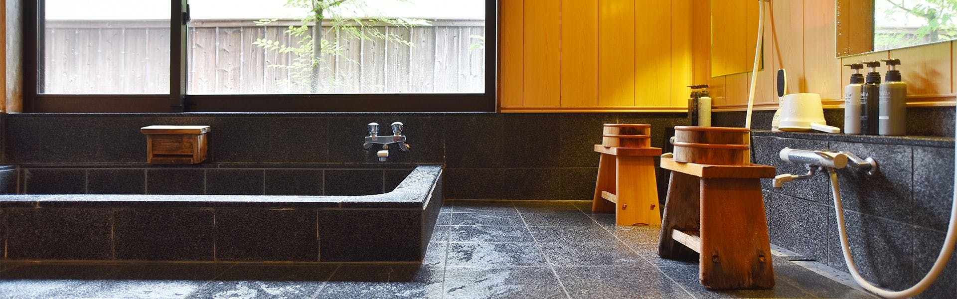 น้ำพุร้อน