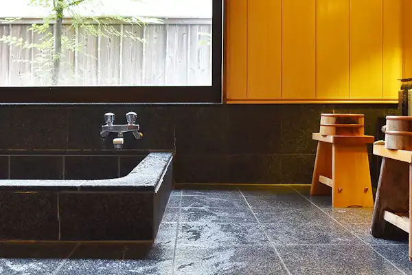 น้ำพุร้อน