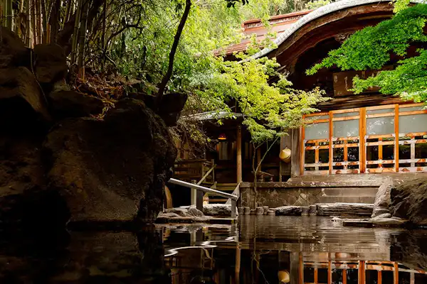 สวนออนเซ็นกลางแจ้ง