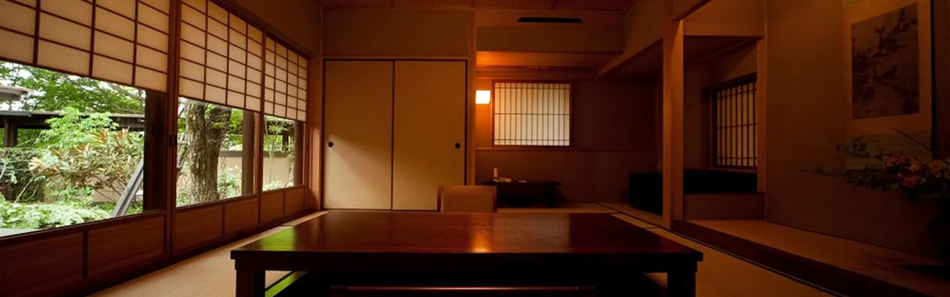 山荘 無量塔