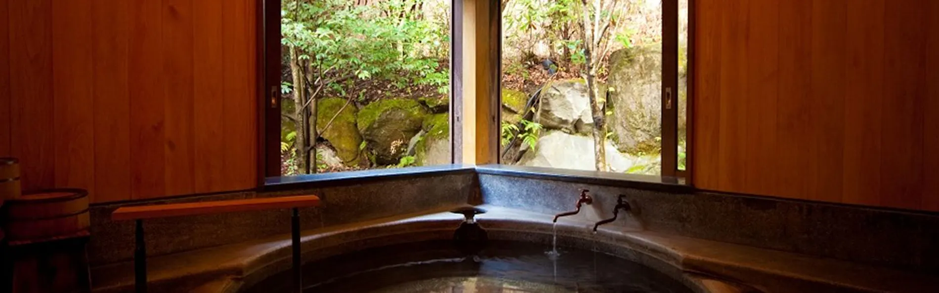 山荘 無量塔