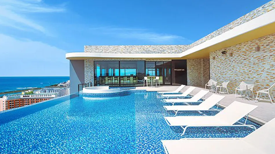 RIHGA Royal Resort Okinawa Chatan