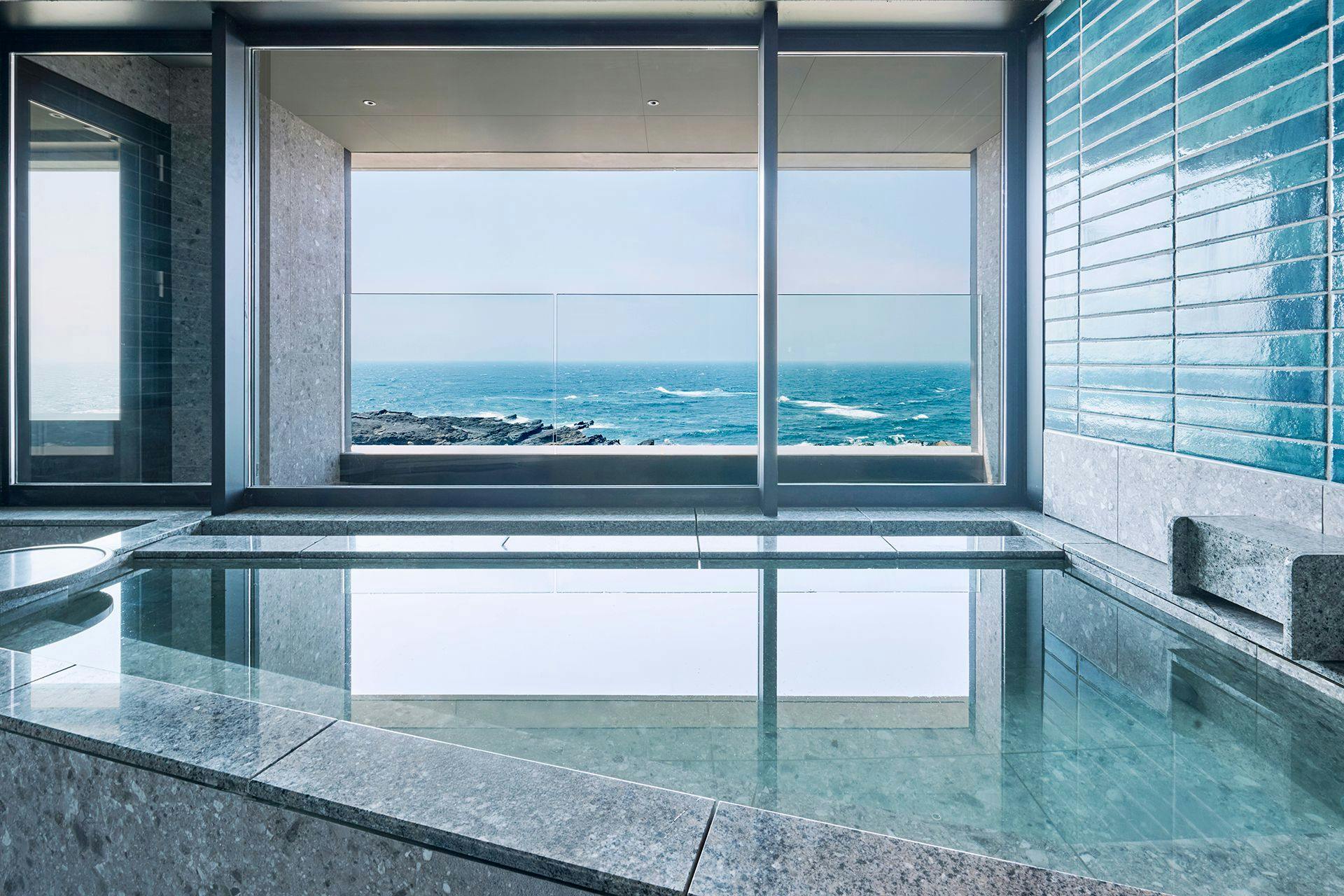 ふふ 城ヶ島 海風のしらべ