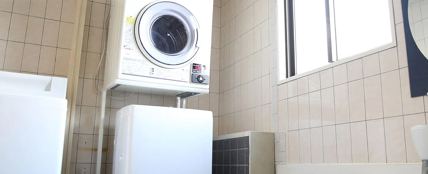 ร้านซักผ้าหยอดเหรียญ