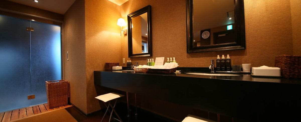 ห้องอาบน้ำสาธารณะ