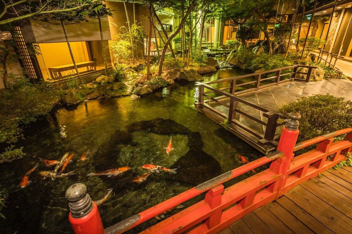 ลานกลาง