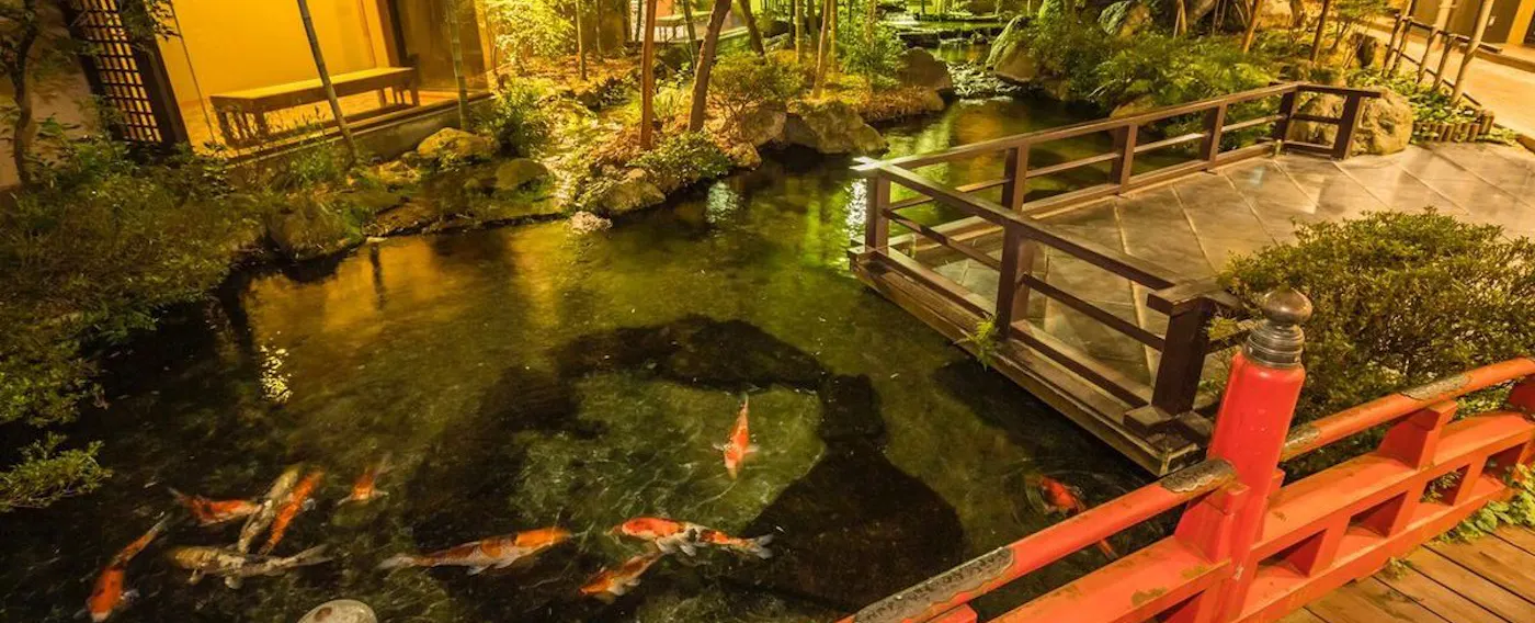 ลานกลาง